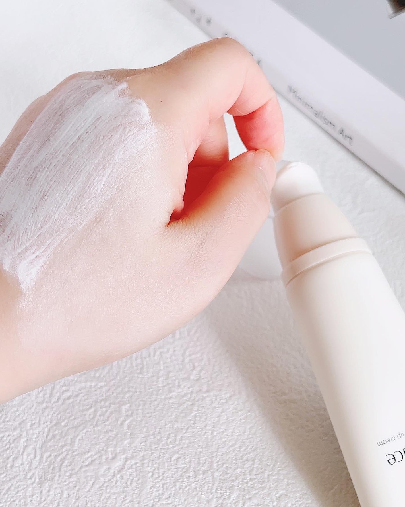 ブロッサムピンクトーンアップ*クリーム/4B:face/化粧下地を使ったクチコミ(7枚目)