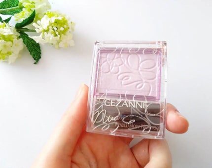 パールグロウニュアンサー/CEZANNE/パウダーハイライトを使ったクチコミ(2枚目)