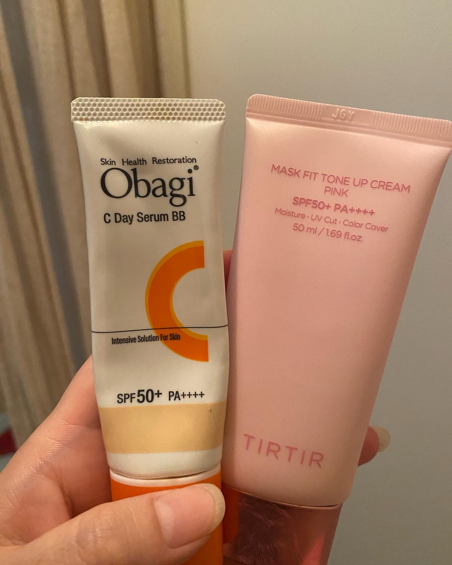 🧡🩷

@obagi_japan_official 
@tirtir_jp_official 

ティルティル全顔、首　に、
オバジを中心部だけ塗る

このタッグ良き。

ファンデいらん🪞✨

#ノーファンデ
#日焼け止め 
#日焼け