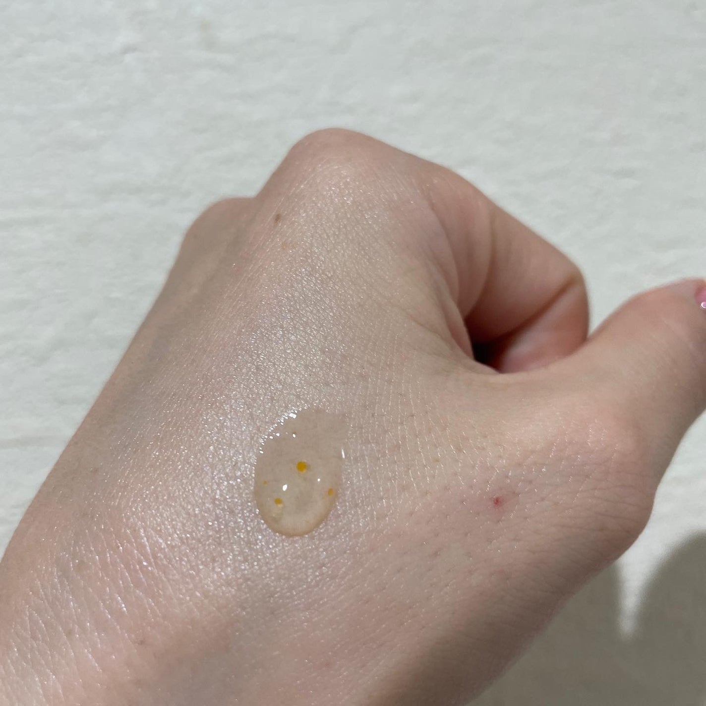 レッドタンジェリンVITA-Cカプセルセラム/DERMASHARE/美容液を使ったクチコミ(3枚目)