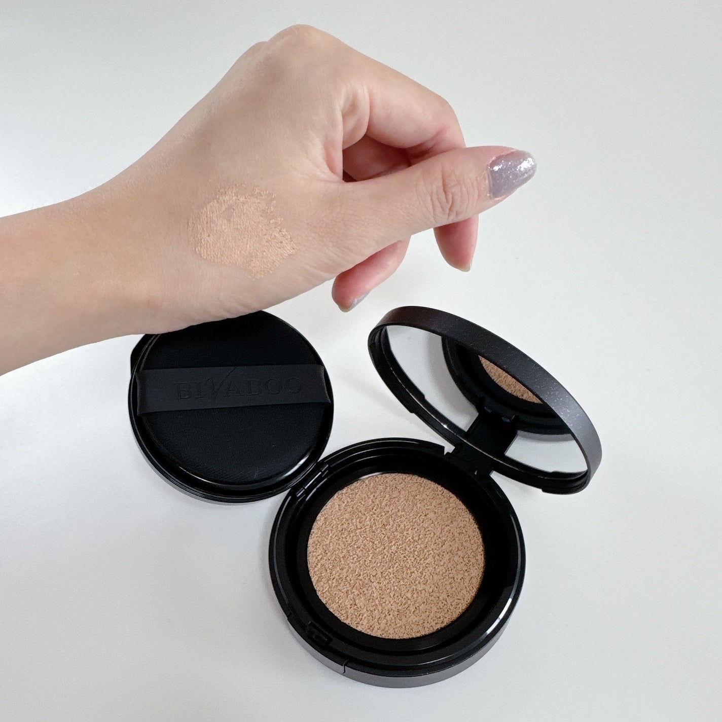 ベルベットジュエルクッション/BIVABOO/クッションファンデーションを使ったクチコミ(4枚目)