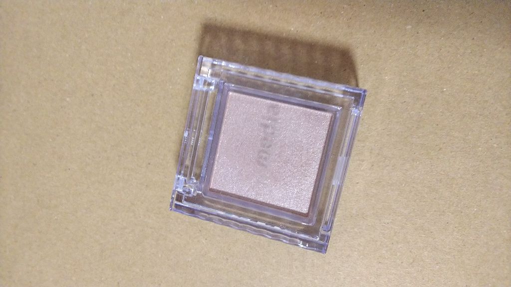 ブライトアップアイシャドウ/media/単色アイシャドウを使ったクチコミ（1枚目）