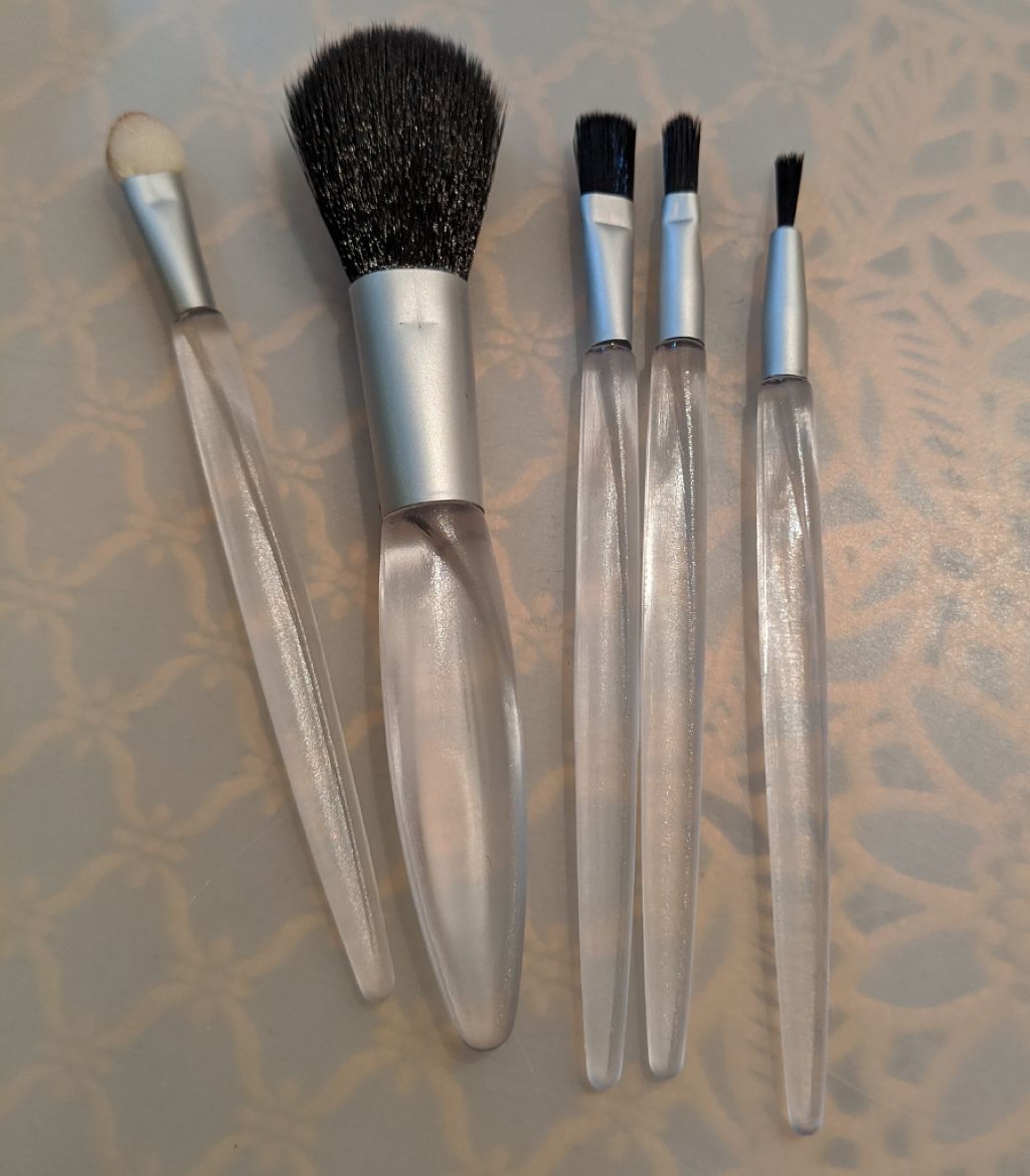 春姫化粧ブラシセット/DAISO/メイクブラシを使ったクチコミ（2枚目）