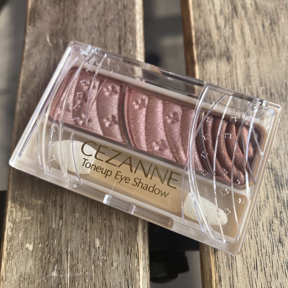トーンアップアイシャドウ/CEZANNE/アイシャドウパレットを使ったクチコミ（1枚目）