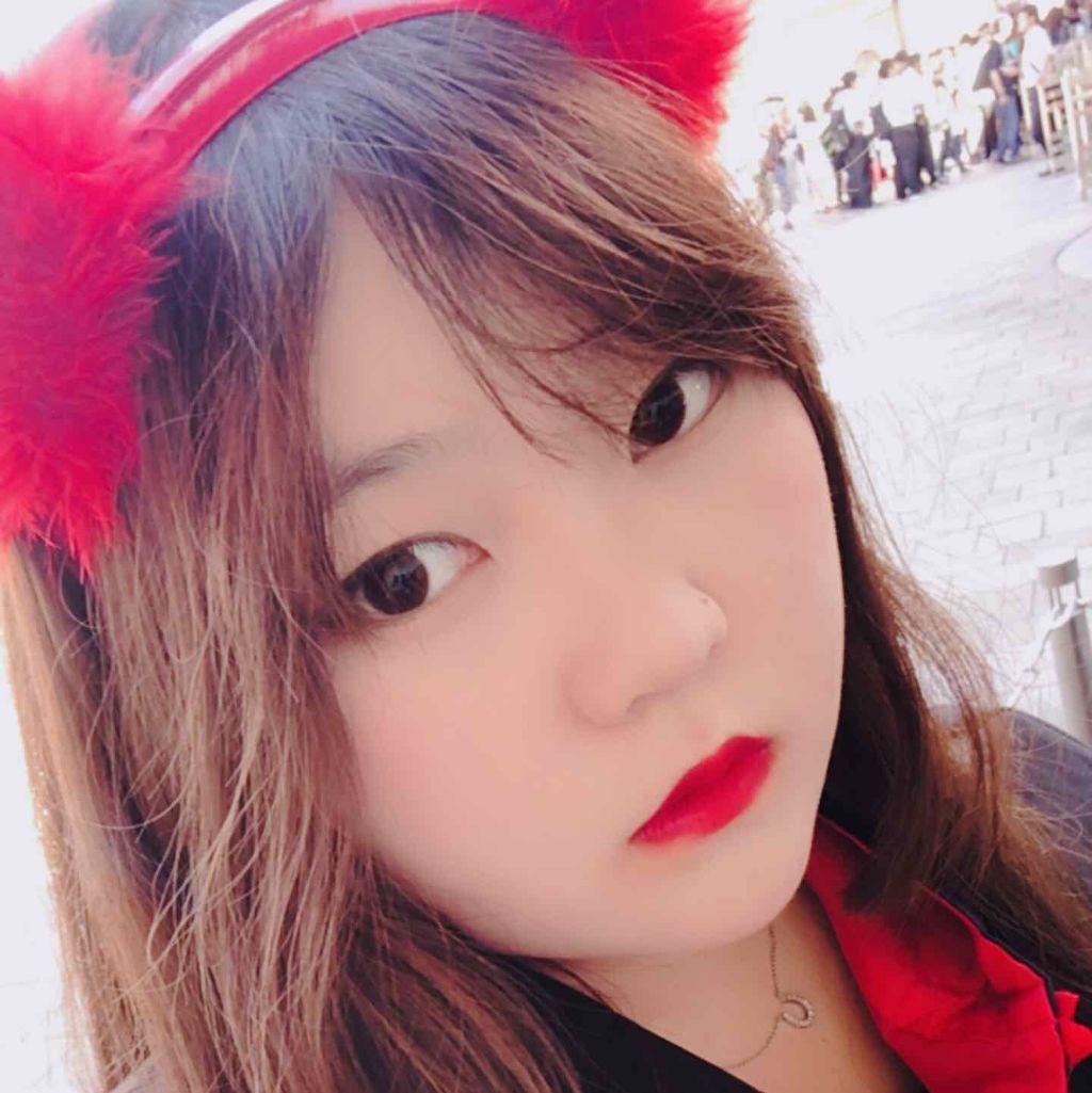 リップティントマット/キャンメイク/リップグロスを使ったクチコミ（3枚目）