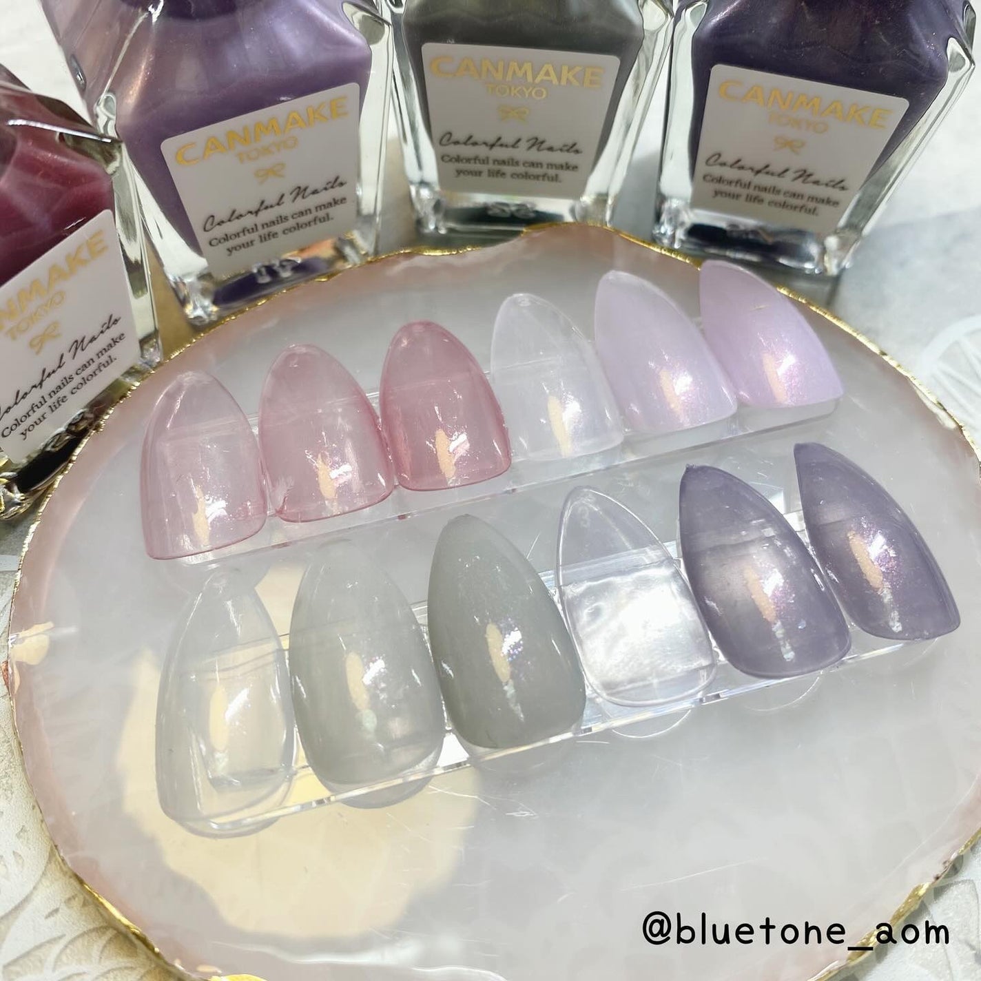 カラフルネイルズ/キャンメイク/マニキュアを使ったクチコミ(2枚目)