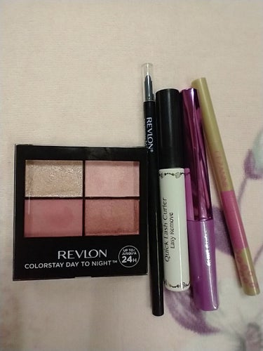 カラーステイ マイクロ ハイパー プレシジョン ジェル アイライナー 214 ブラック/REVLON/ジェルアイライナーを使ったクチコミ（2枚目）