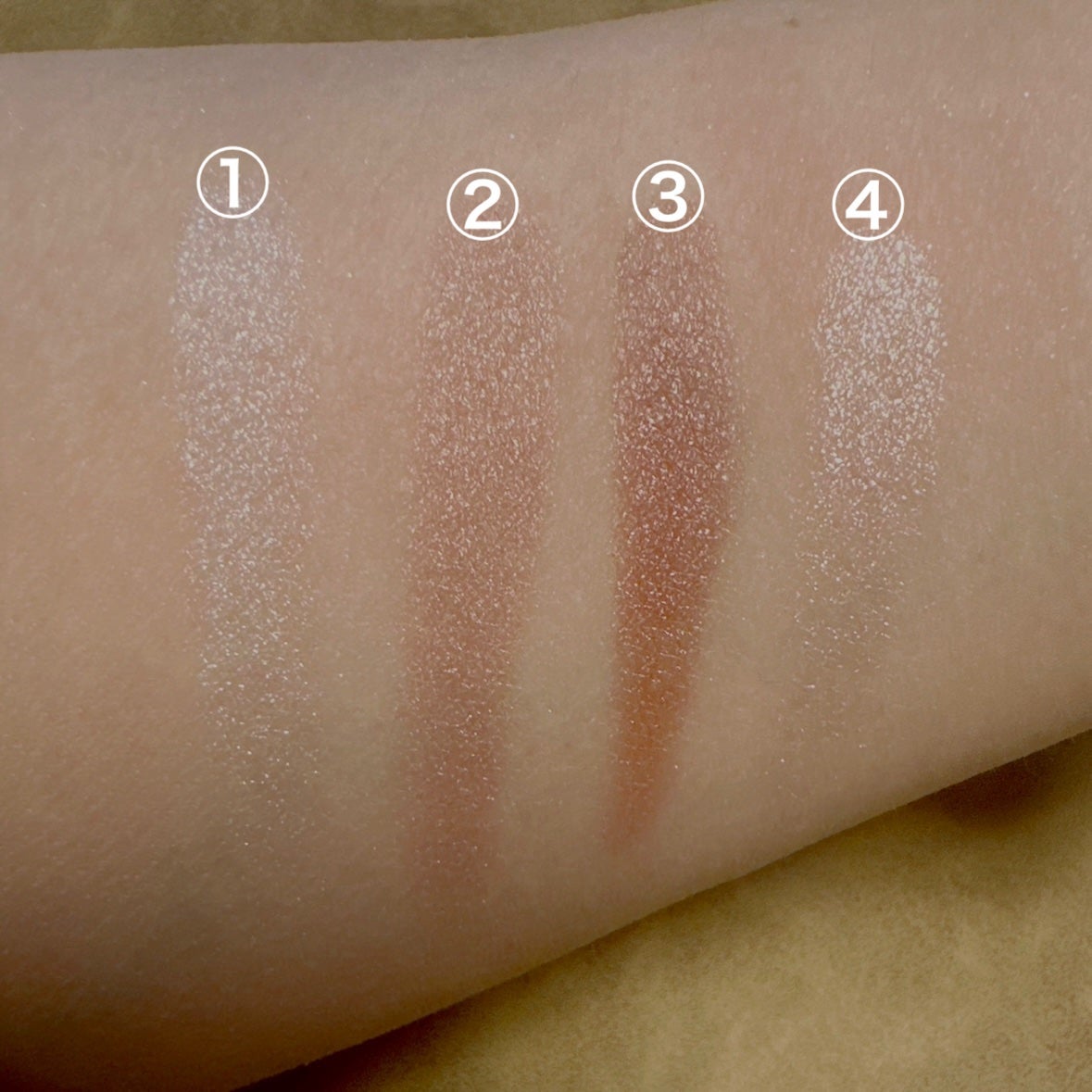 エトワルローズ 4色アイシャドウ/Étoile Rose/アイシャドウパレットを使ったクチコミ(3枚目)