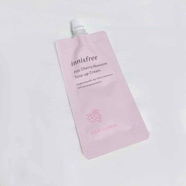 チェジュ チェリーブロッサム トーンアップクリーム/innisfree/化粧下地を使ったクチコミ（2枚目）