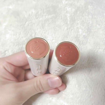 ダイヤモンドライト ハイライター ブラシ/Too Faced/メイクブラシを使ったクチコミ(4枚目)