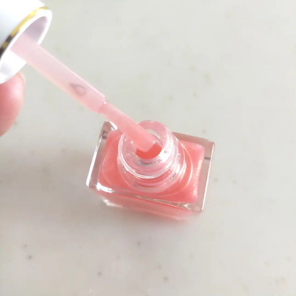 カラー トップコート/to/one/ネイルトップコートを使ったクチコミ（3枚目）