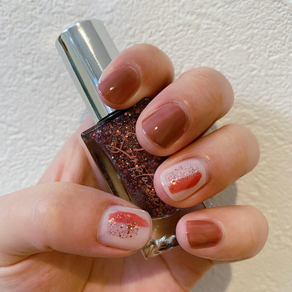 Somptueux(ソンプチュー) ネイルポリッシュ/DAISO/マニキュアを使ったクチコミ(2枚目)