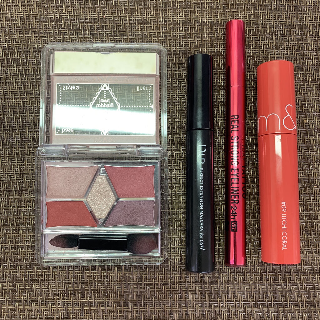 リアルストロングアイライナー24hWP CB クラシカルバーガンディ/K-パレット/リキッドアイライナーを使ったクチコミ（3枚目）