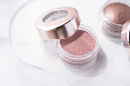 アイグロウジェム スキンシャドウ/DECORTÉ/ジェル・クリームアイシャドウを使ったクチコミ(1枚目)