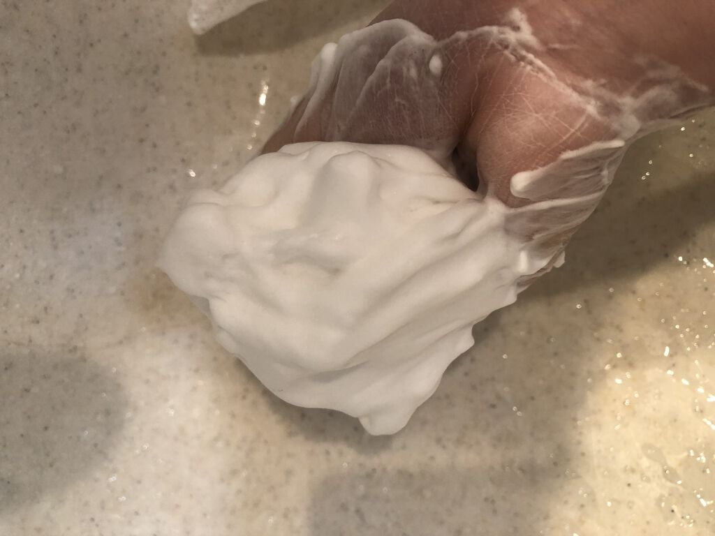 いつかの石けん  ねりタイプ/水橋保寿堂製薬/洗顔フォームを使ったクチコミ（3枚目）