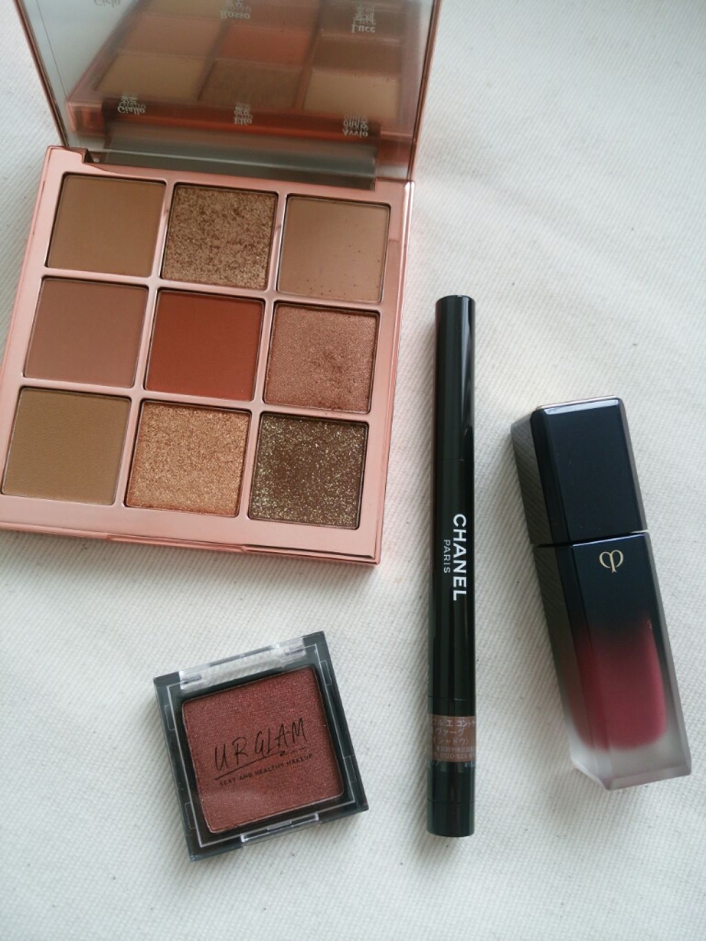 UR GLAM POWDER EYESHADOW/U R GLAM/単色アイシャドウを使ったクチコミ(1枚目)