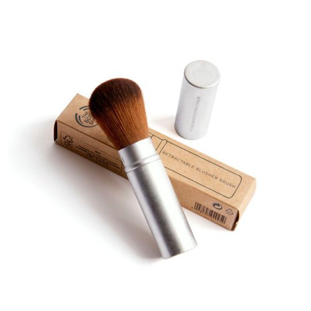 THE BODY SHOP リトラクタブルチークブラシ