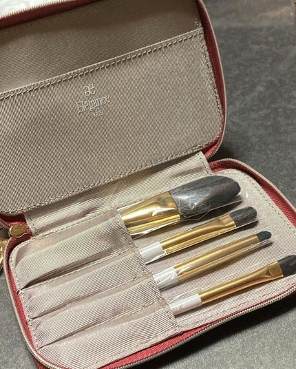 pomi on LIPS 「昨日記念品を貰って来ました👏ドンドンパフパフエレガンス..」(4枚目)