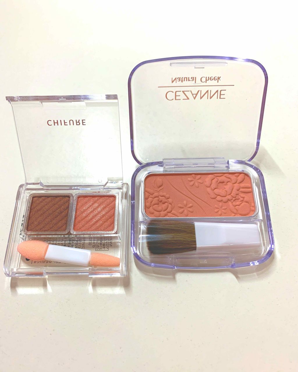 アンリ☺︎ on LIPS 「私の#毎日メイクを紹介します!色素薄めメイク使用するもの1クラ..」(2枚目)