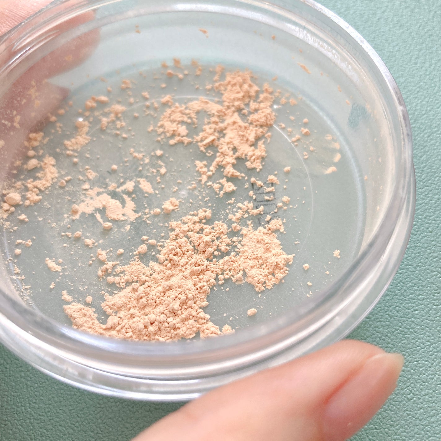 ポアレスフィクサー/プリマヴィスタ/ルースパウダーを使ったクチコミ(5枚目)