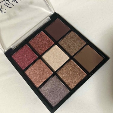 UR GLAM　BLOOMING EYE COLOR PALETTE/U R GLAM/パウダーアイシャドウを使ったクチコミ（1枚目）