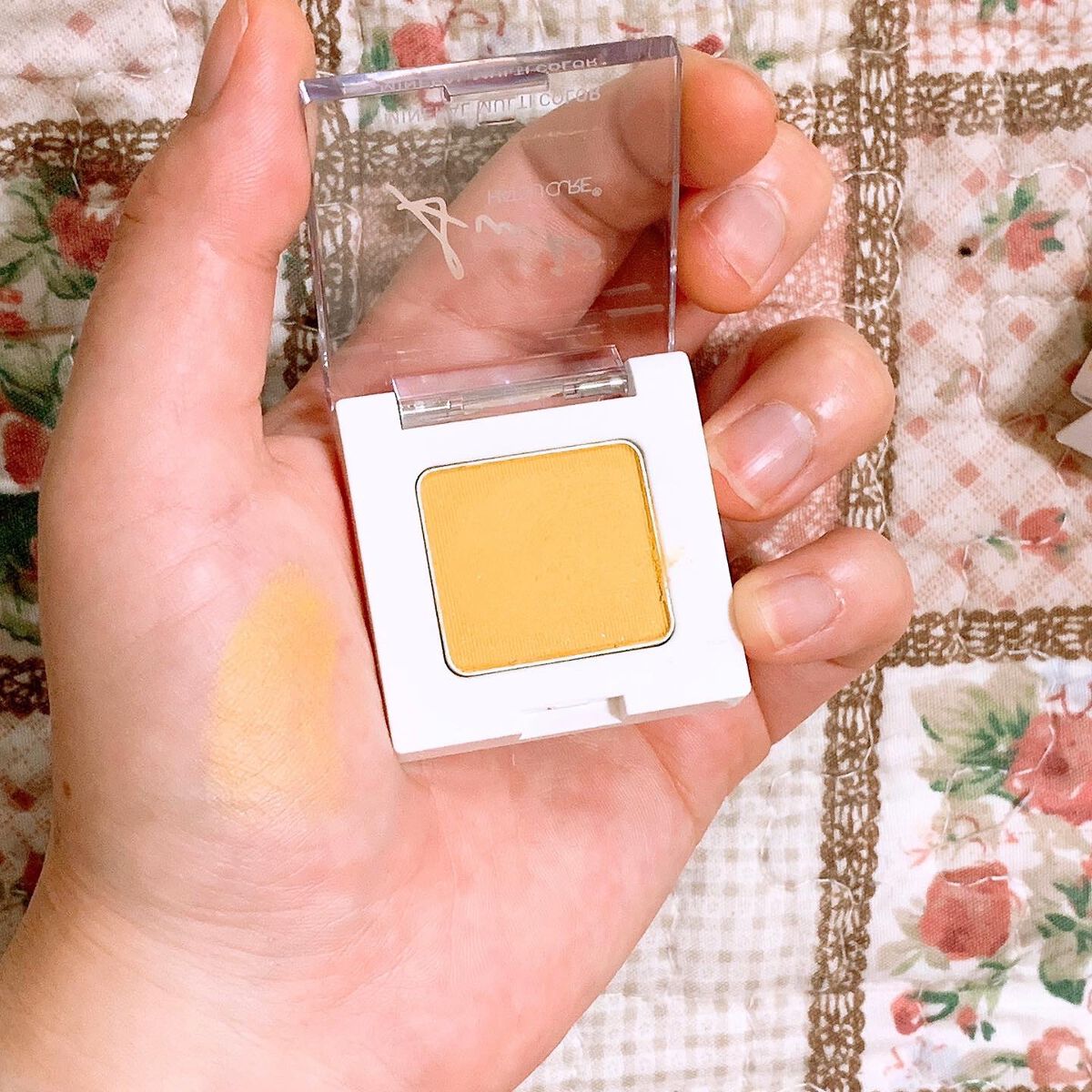 SUIKOミネラルマルチカラー 04 ミモザイエロー/SUIKO HATSUCURE/単色アイシャドウを使ったクチコミ（3枚目）