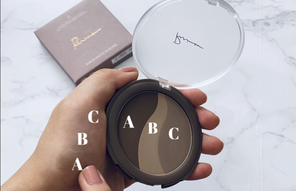 シアーマットシェーディング 01 グレージュトーン/Ririmew/シェーディングを使ったクチコミ（3枚目）