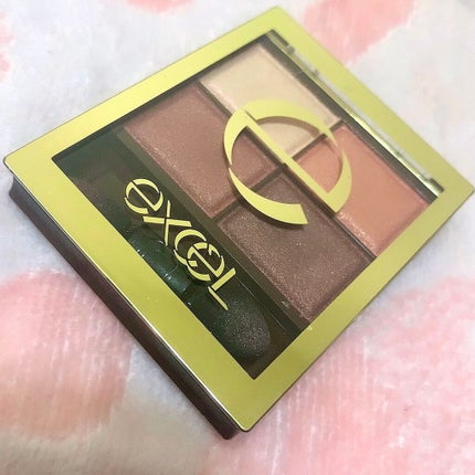 シルキースフレアイズ/キャンメイク/アイシャドウパレットを使ったクチコミ(3枚目)