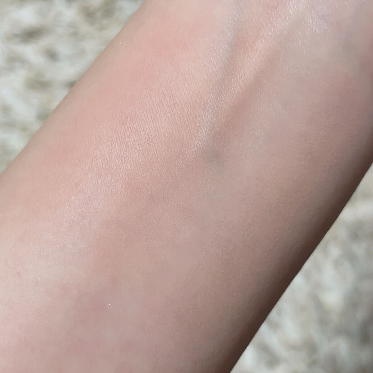 3CE [3CE X TOILETPAPER] 3CE FACE BLUSHのクチコミ「激カワなのに上手く伝わらないチークあるある😖💦

チークでバキッと発色するのはMACくらいで他.....」（3枚目）