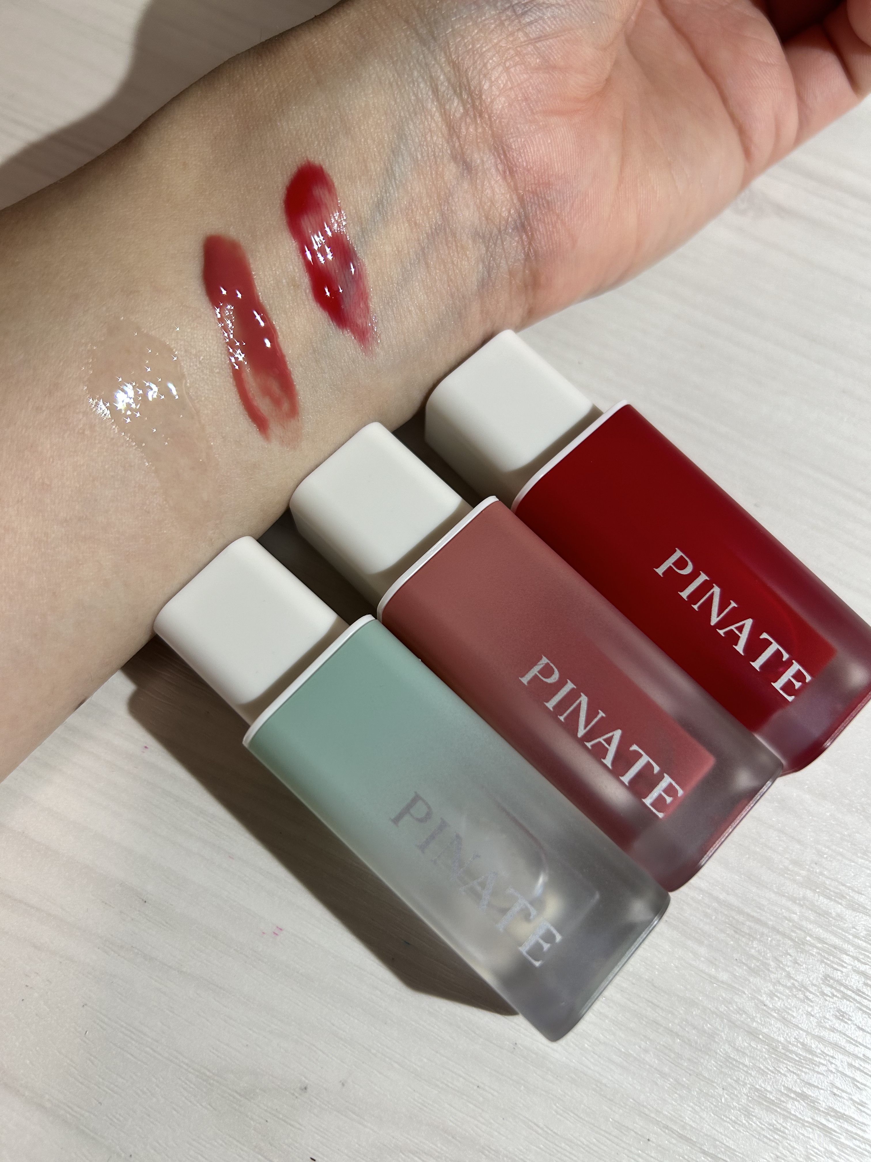 ナチュラルブルームリップオイルセラム 3色セット/PINATE/リップグロスを使ったクチコミ（3枚目）