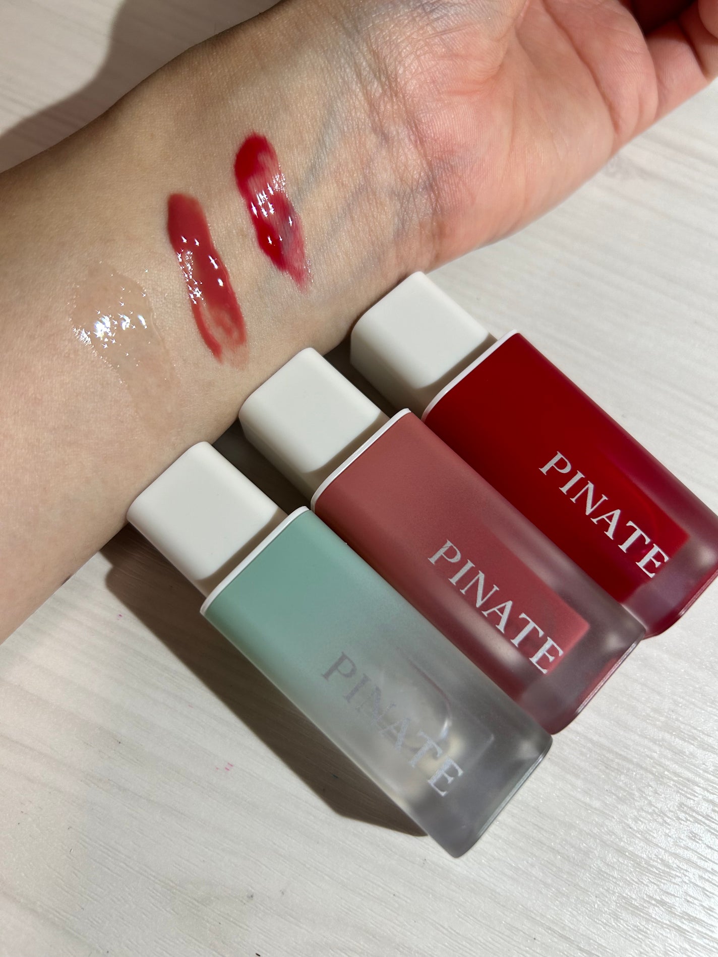 ナチュラルブルームリップオイルセラム 3色セット/PINATE/リップグロスを使ったクチコミ(3枚目)