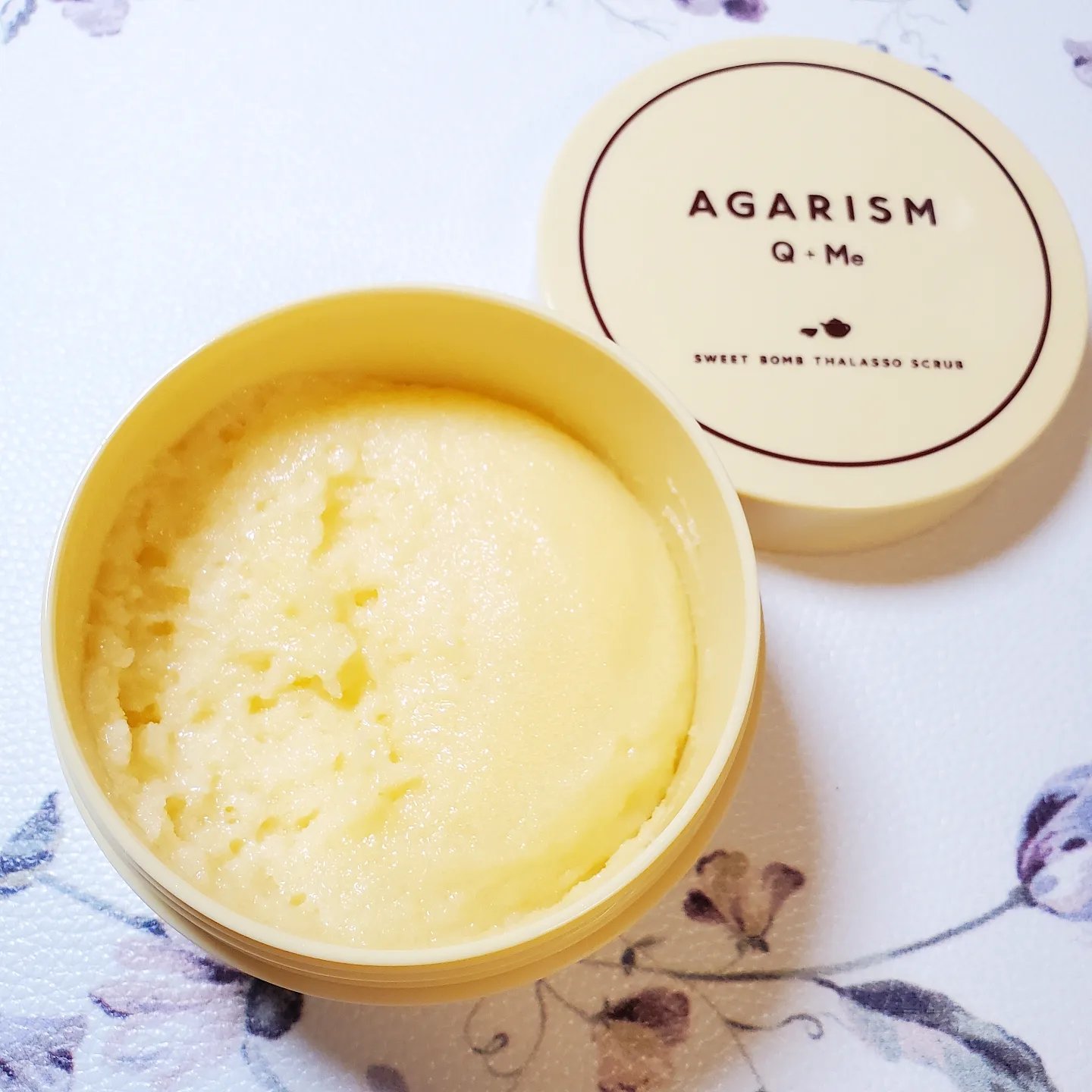 Q+Me スウィートボムタラソスクラブレモンティーの香り/AGARISM/バストケア・ヒップケアを使ったクチコミ（2枚目）