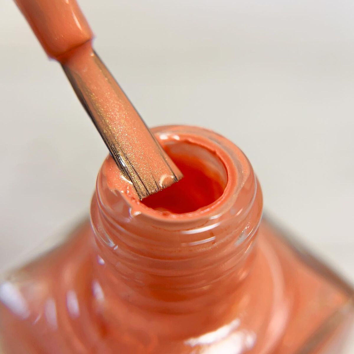 コンスピキュアス ネイルカラー　 EX-03 ピーチゴールド/Amplitude/マニキュアを使ったクチコミ（3枚目）