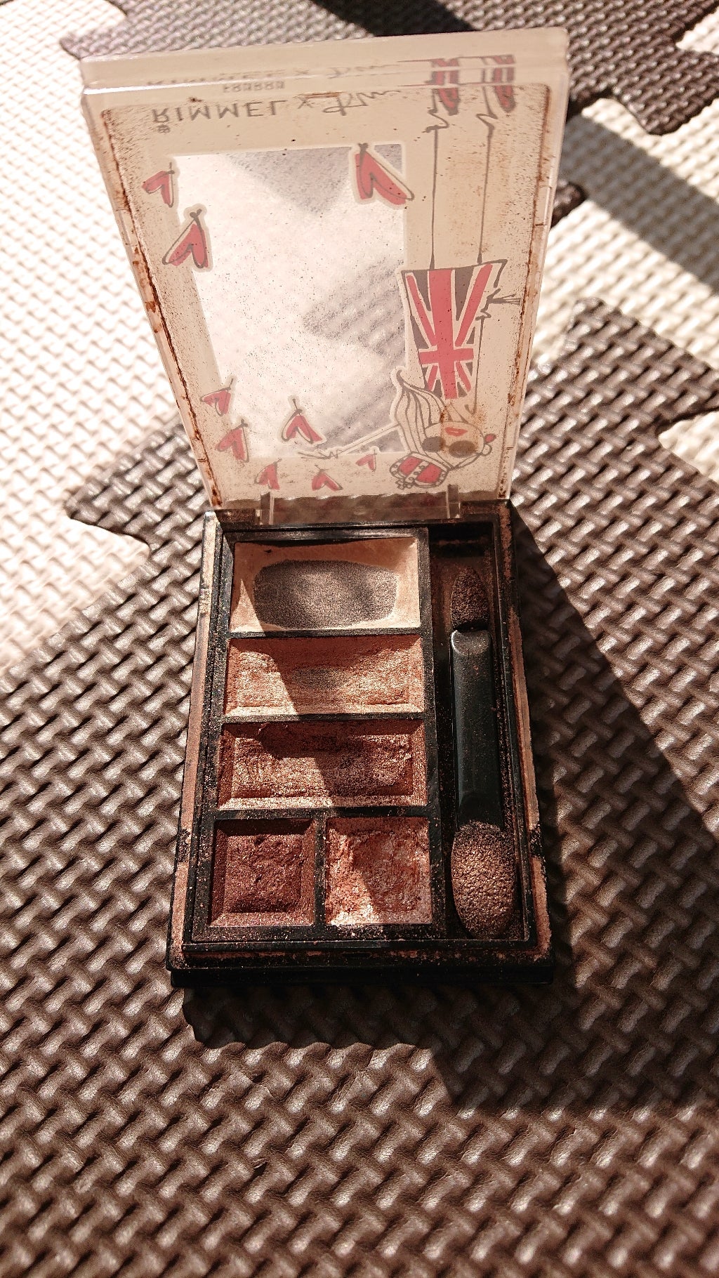 ショコラスウィート アイズ/リンメル ロンドン/アイシャドウパレットを使ったクチコミ(2枚目)