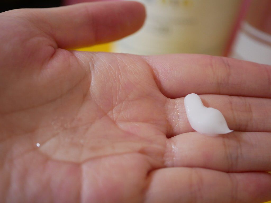 ピュアモイスト シャンプー 1.0／ヘアトリートメント 2.0/&bio/市販シャンプーを使ったクチコミ（2枚目）