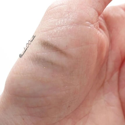 セルヴォーク インディケイトアイブロウパウダー 04 カーキブラウン/Celvoke/パウダーアイブロウの画像