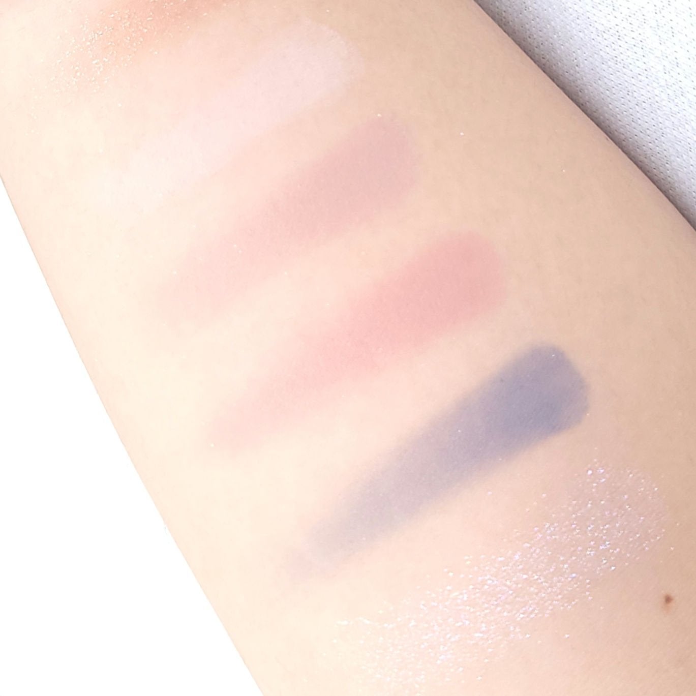 ストロベリーロココ アイシャドウパレット/FlowerKnows/アイシャドウパレットを使ったクチコミ(9枚目)