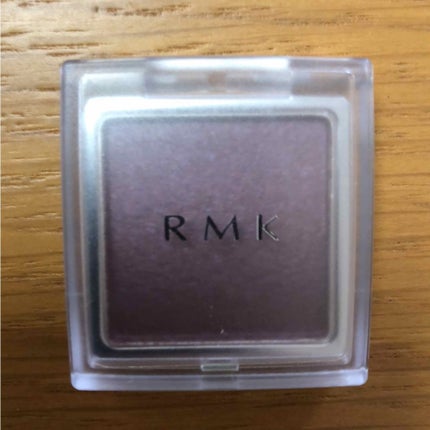 インジーニアス パウダーアイズ N/RMK/単色アイシャドウを使ったクチコミ(1枚目)