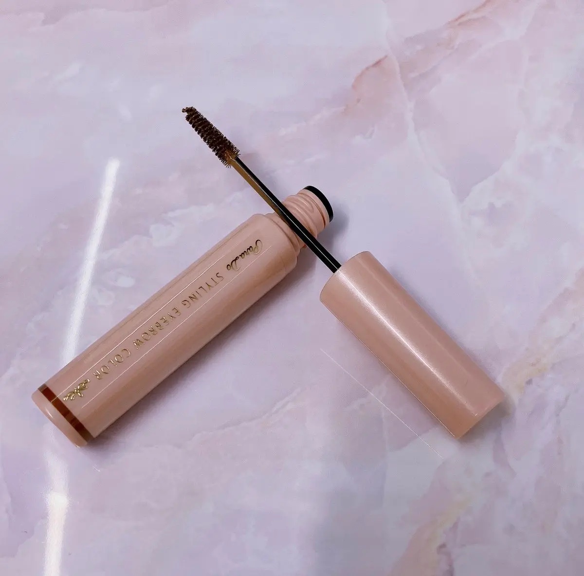 スタイリングアイブロウカラー BR01 ナチュラルブラウン/パラドゥ/眉マスカラを使ったクチコミ（3枚目）