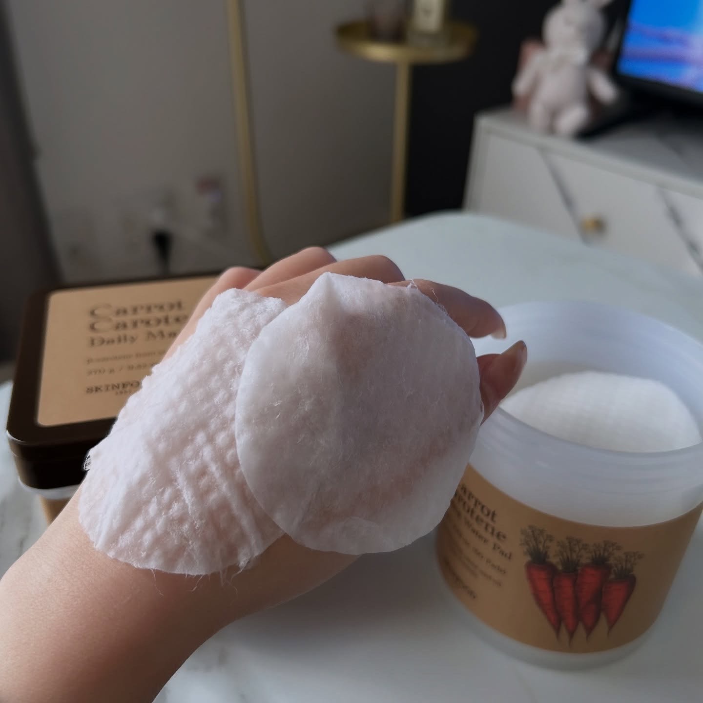 キャロットカロテン カーミングウォーターパッド/SKINFOOD/トナーパッドを使ったクチコミ（2枚目）