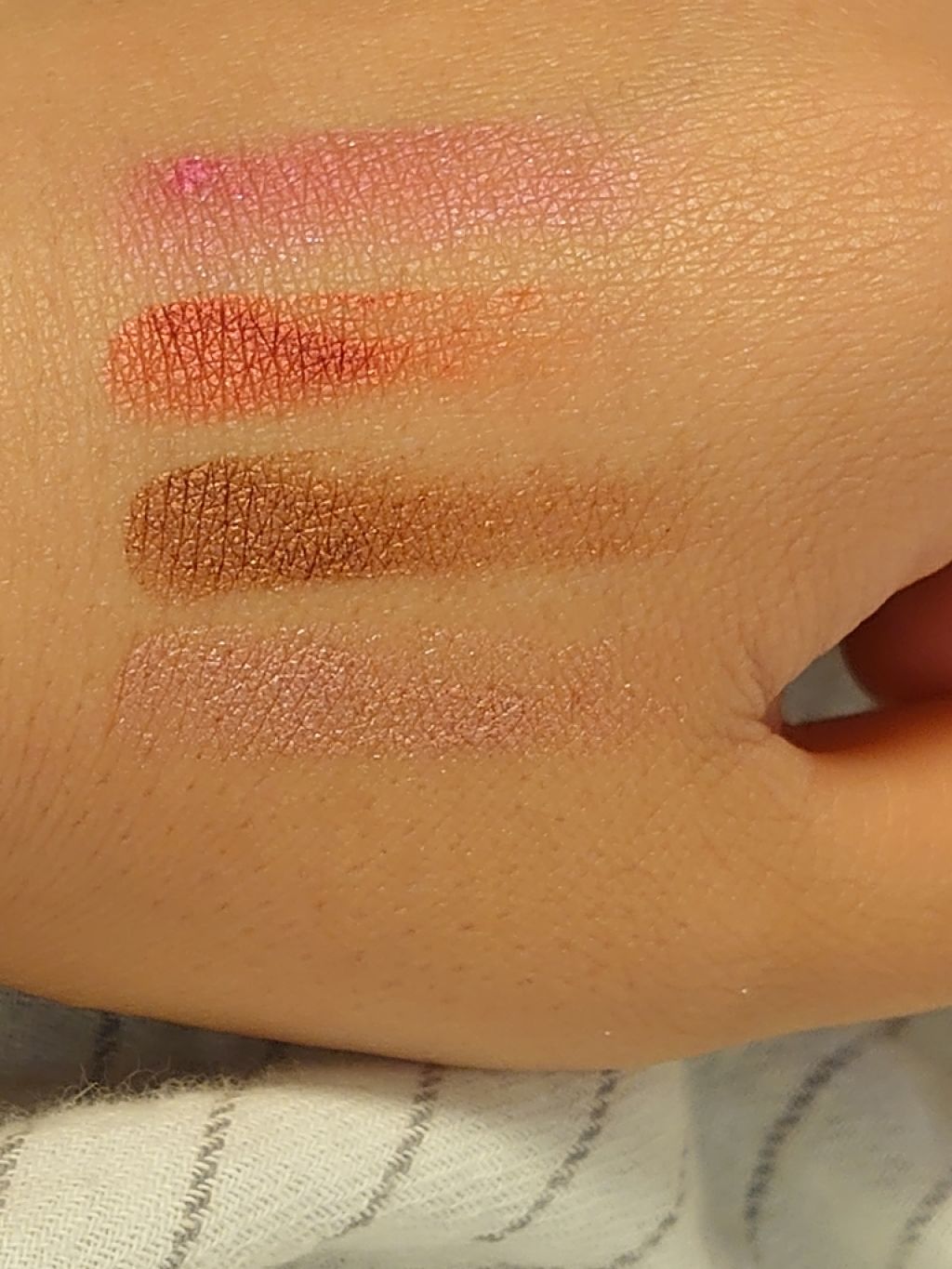 メタルスタイルリップ(口紅)/キャンドゥ/口紅を使ったクチコミ（3枚目）