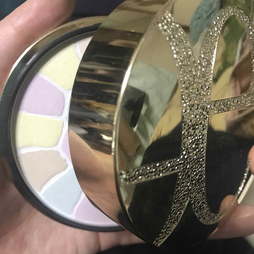 ラ プードル オートニュアンス/Elégance/プレストパウダーを使ったクチコミ（3枚目）