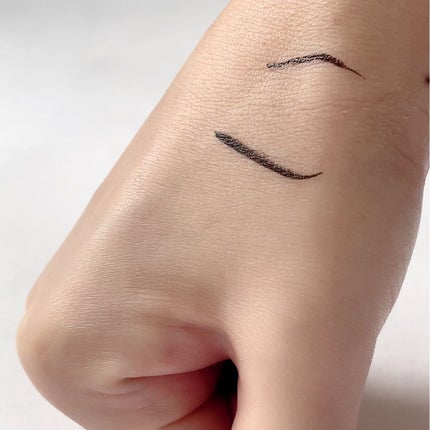 エーメイク マットリキッドアイライナー /A/mAke/リキッドアイライナーを使ったクチコミ(4枚目)