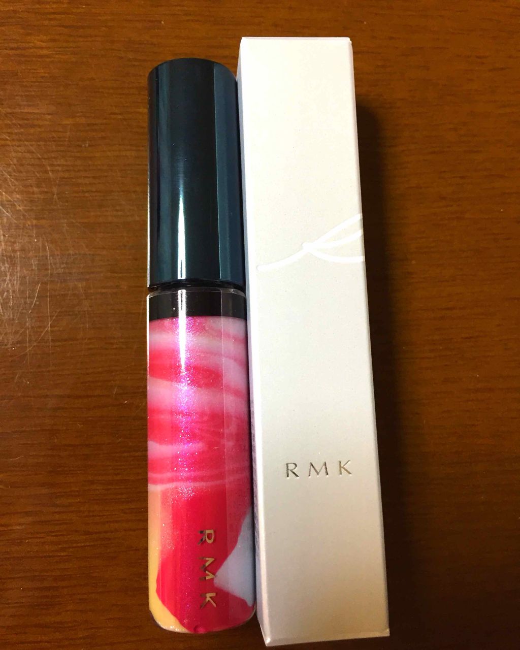 ミッドナイトフラワー リップグロス/RMK/リップグロスを使ったクチコミ（1枚目）