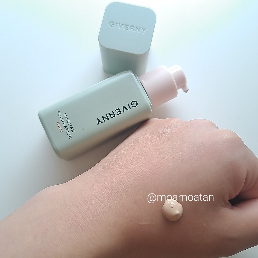 ジヴェルニー 密着カバーファンデーション 23 ミディアムベージュ/GIVERNY/リキッドファンデーションを使ったクチコミ（2枚目）
