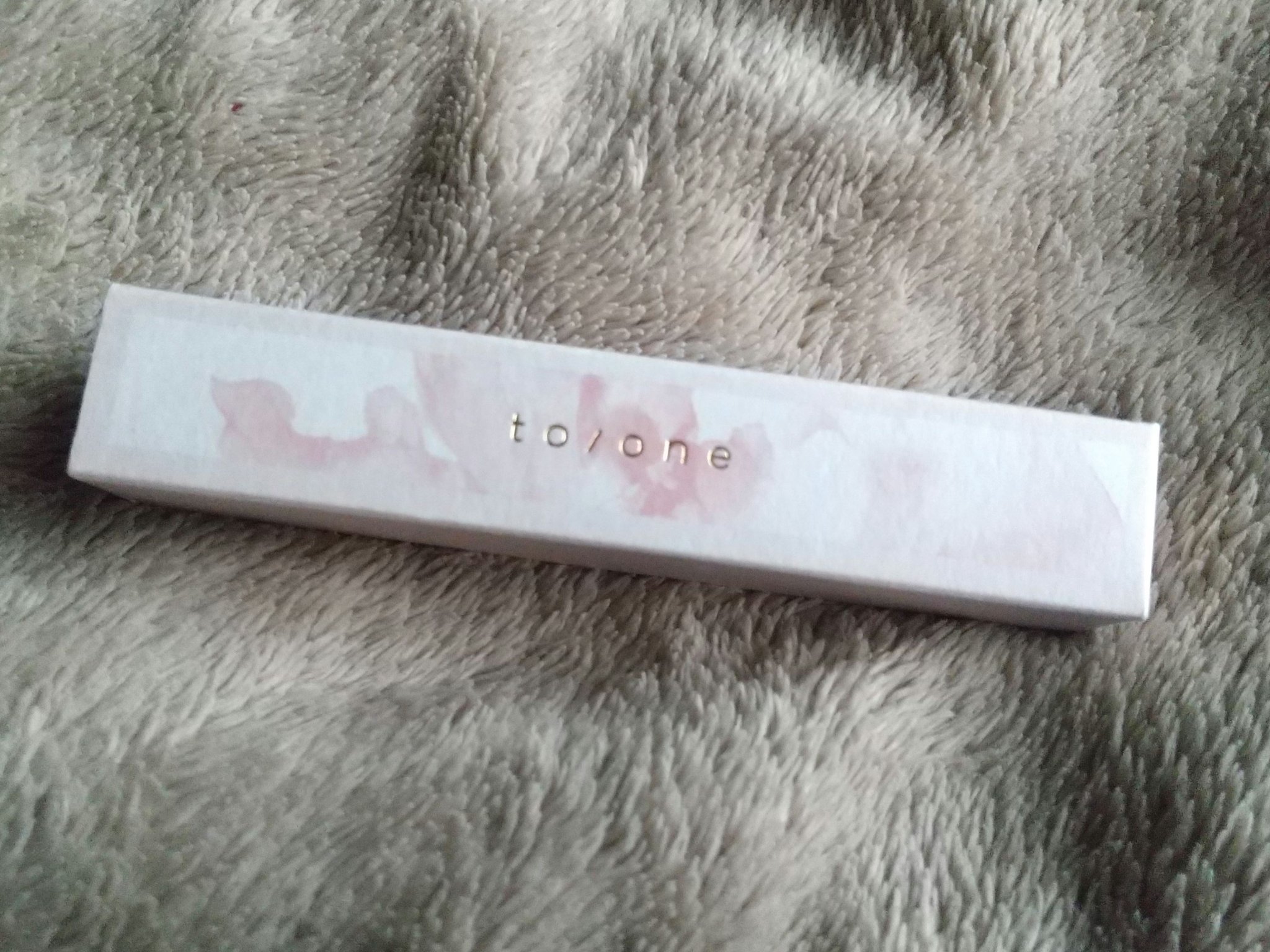 to/one グロスプランパーのクチコミ「【使った商品】グロスプランパー
【商品の特徴】福袋限定のプランパー
【使用感】しっとり
【良い.....」（1枚目）