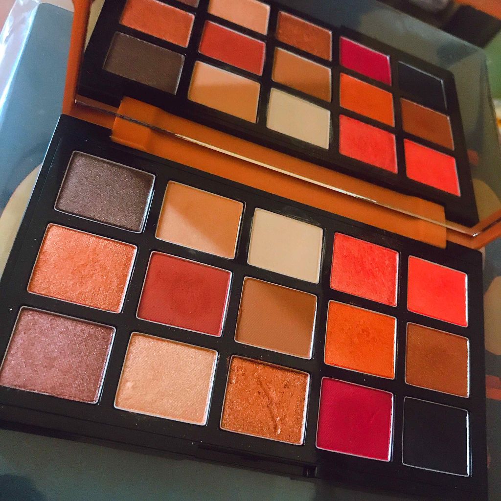 プレイカラーアイパレット レオパードランウェイ/ETUDE/アイシャドウパレットを使ったクチコミ（2枚目）