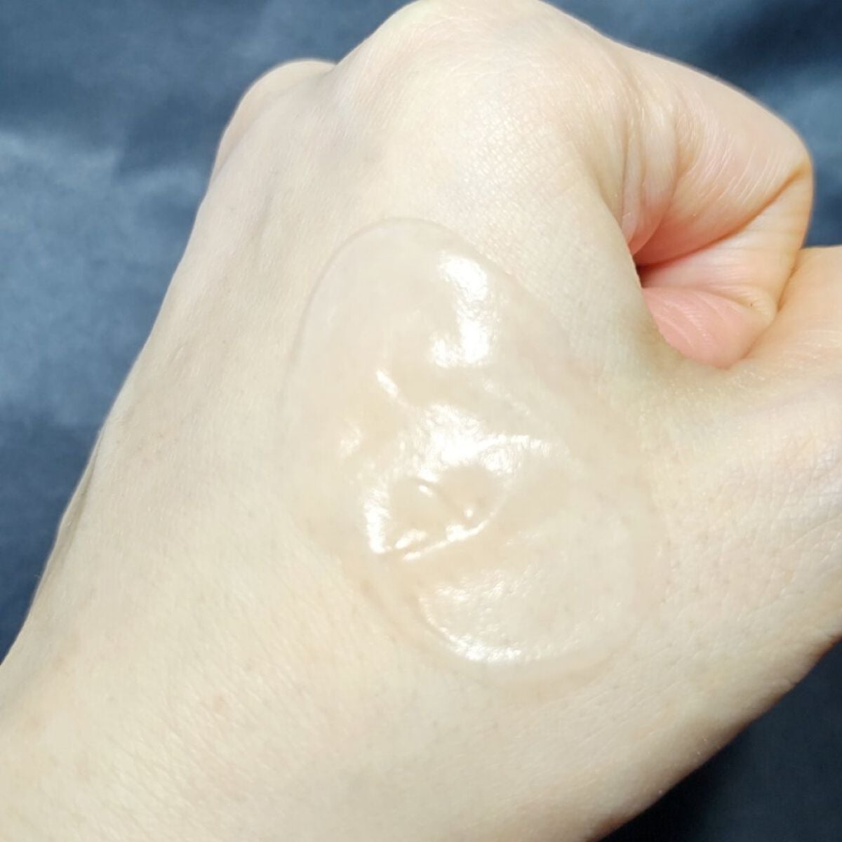 ワンダーハニー ひんやりハンディソルベ/VECUA Honey/ハンドクリームを使ったクチコミ(2枚目)