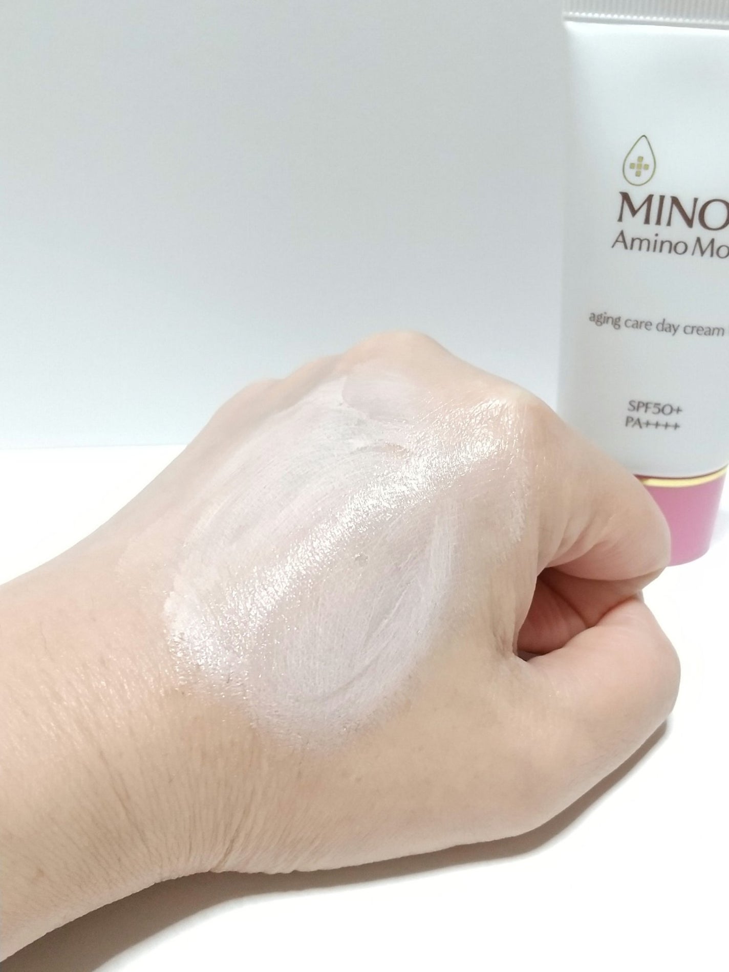 ミノン アミノモイスト エイジングケア デイクリームUV/ミノン/日焼け止めクリームを使ったクチコミ(3枚目)