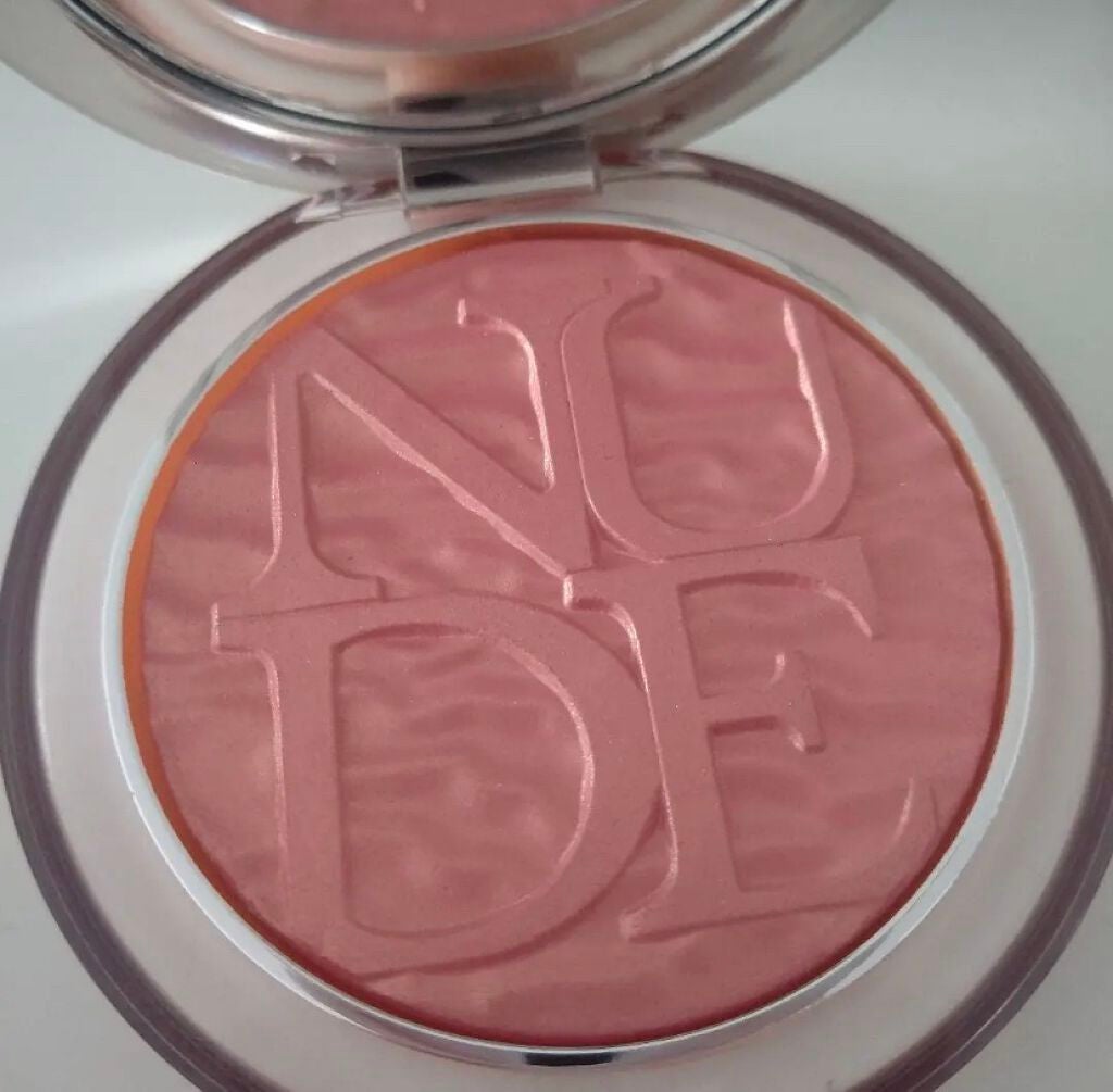 ディオールスキン ミネラル ヌード ルミナイザー パウダー <サマー デューン>/Dior/プレストパウダーを使ったクチコミ(2枚目)